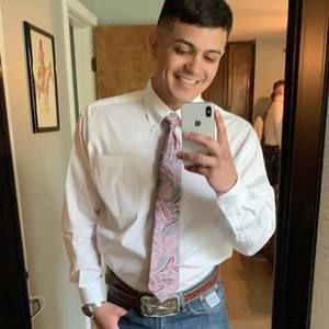 Meet your Posher, Aron